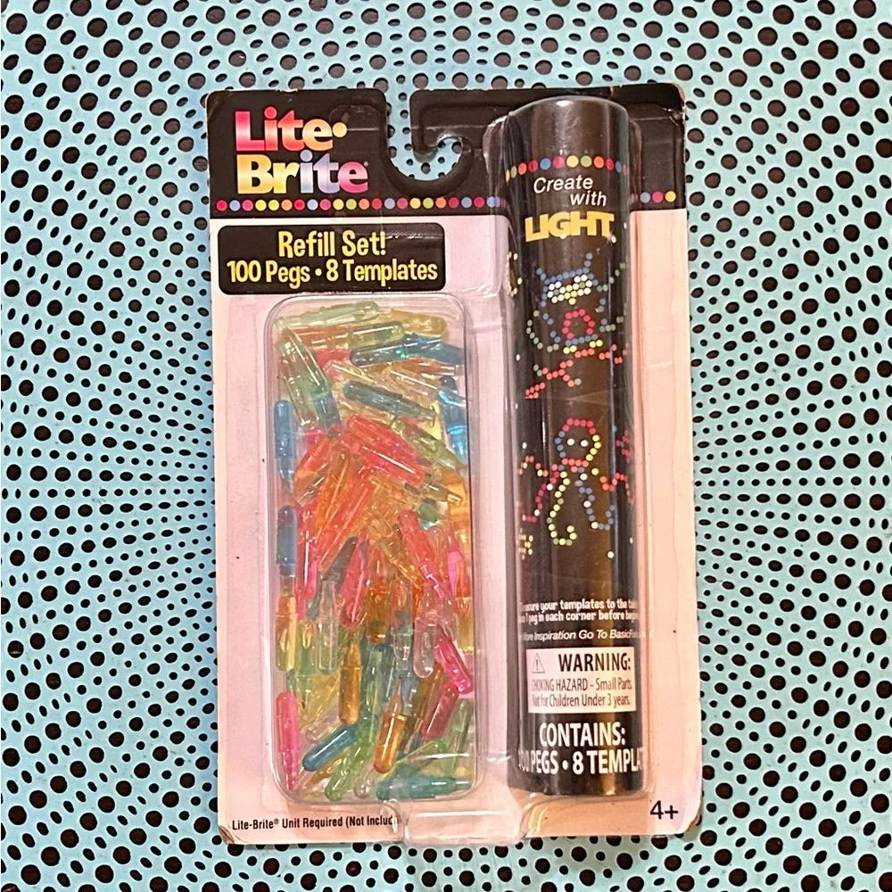 Lite Brite Template Stencil Refill Pack with 100 Colorful Pegs and 8 Designs